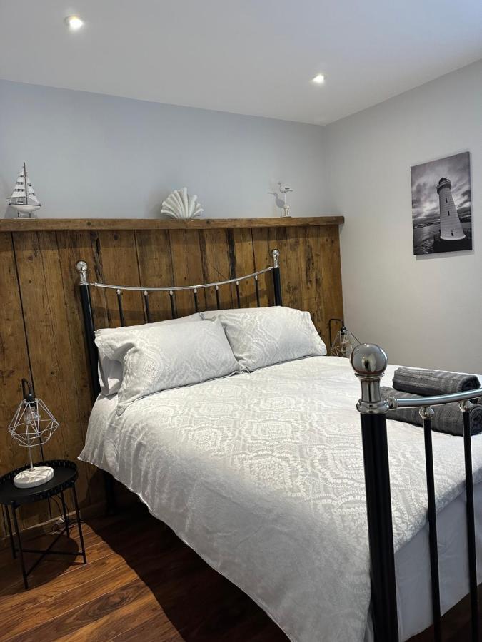 2 Hunters Lane Donaghadee Villa Bagian luar foto